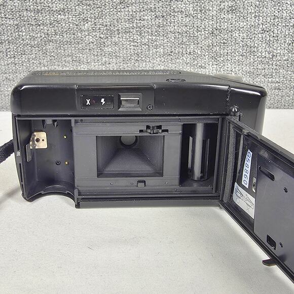 VIVITAR C3S MOTOR 35MM FILM CAMERA (EZ 35) BUILT-IN FLASH + MOTOR ADVANCE TESTED - Picture 6 of 14